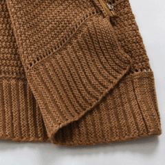 Stand-collar knitted sweaters